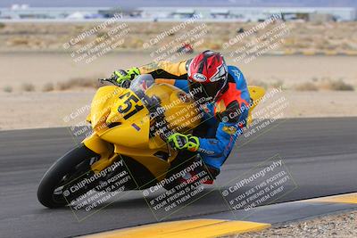 media/Dec-17-2022-SoCal Trackdays (Sat) [[224abd9271]]/Turn 9 Inside (1pm)/